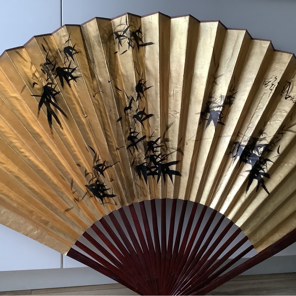 New Bamboo Wall Fan Vintage Handpainted - Picture 5 of 6
